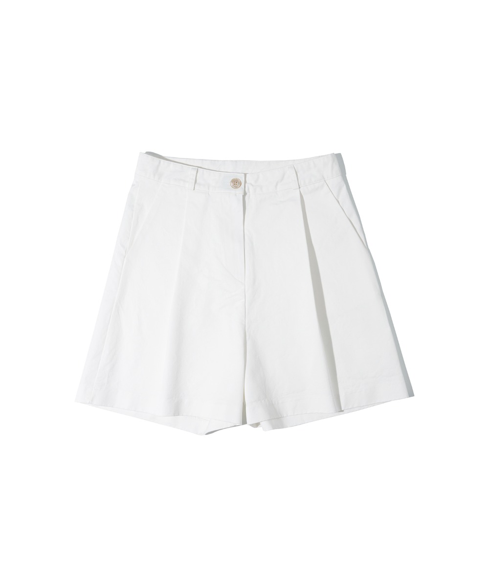 P3147 Onetuck chino shorts_Ivory